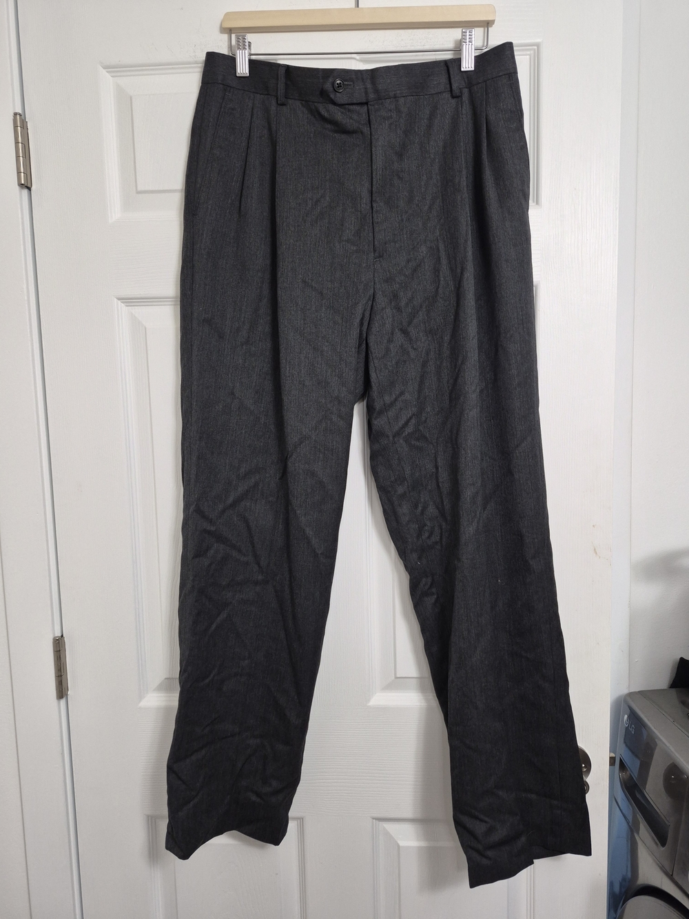 Men's Dark Gray Pleated Dress Pants 40% Wool